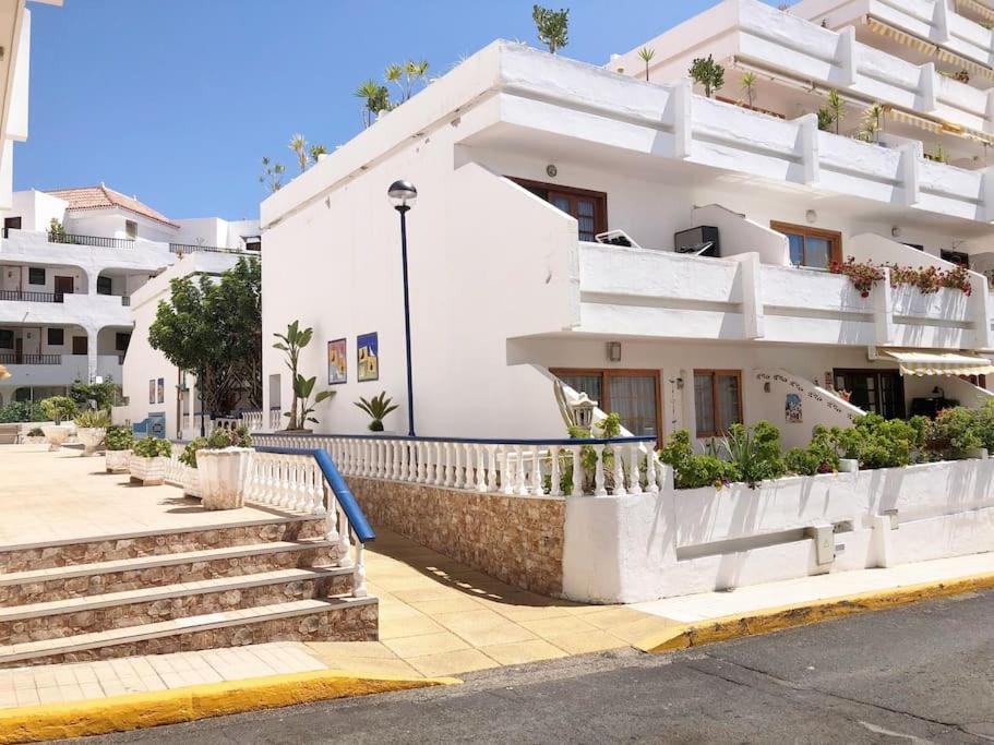 Apartamento Lucia Garden City Con Piscina Climatizada Playa Fanabe Exterior photo