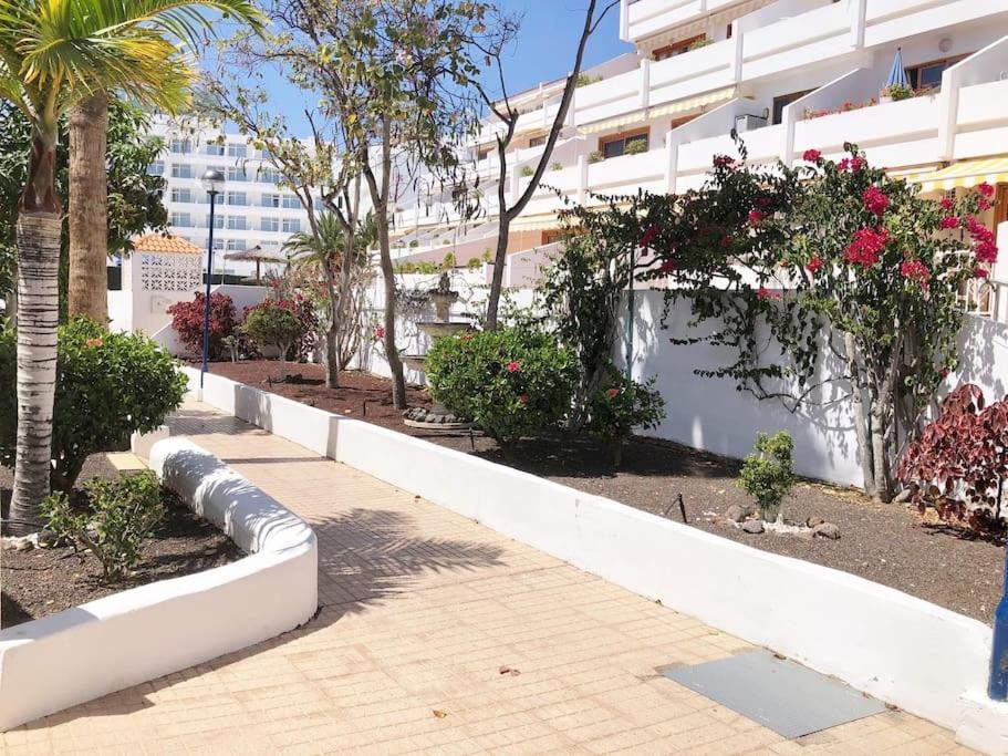 Apartamento Lucia Garden City Con Piscina Climatizada Playa Fanabe Exterior photo