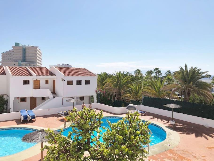 Apartamento Lucia Garden City Con Piscina Climatizada Playa Fanabe Exterior photo